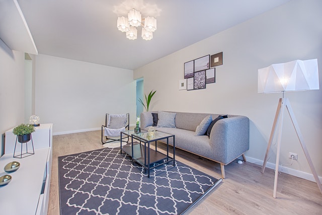 staging a property before advertising for sale